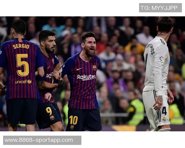 梅西挺身而出对抗肘击事件教育阿根廷老乡维护比赛公正